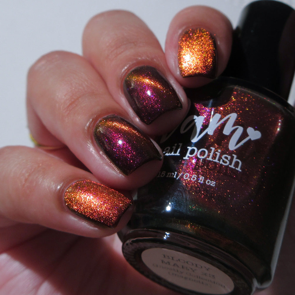 BLOODY MARY x3 (Magnetic)