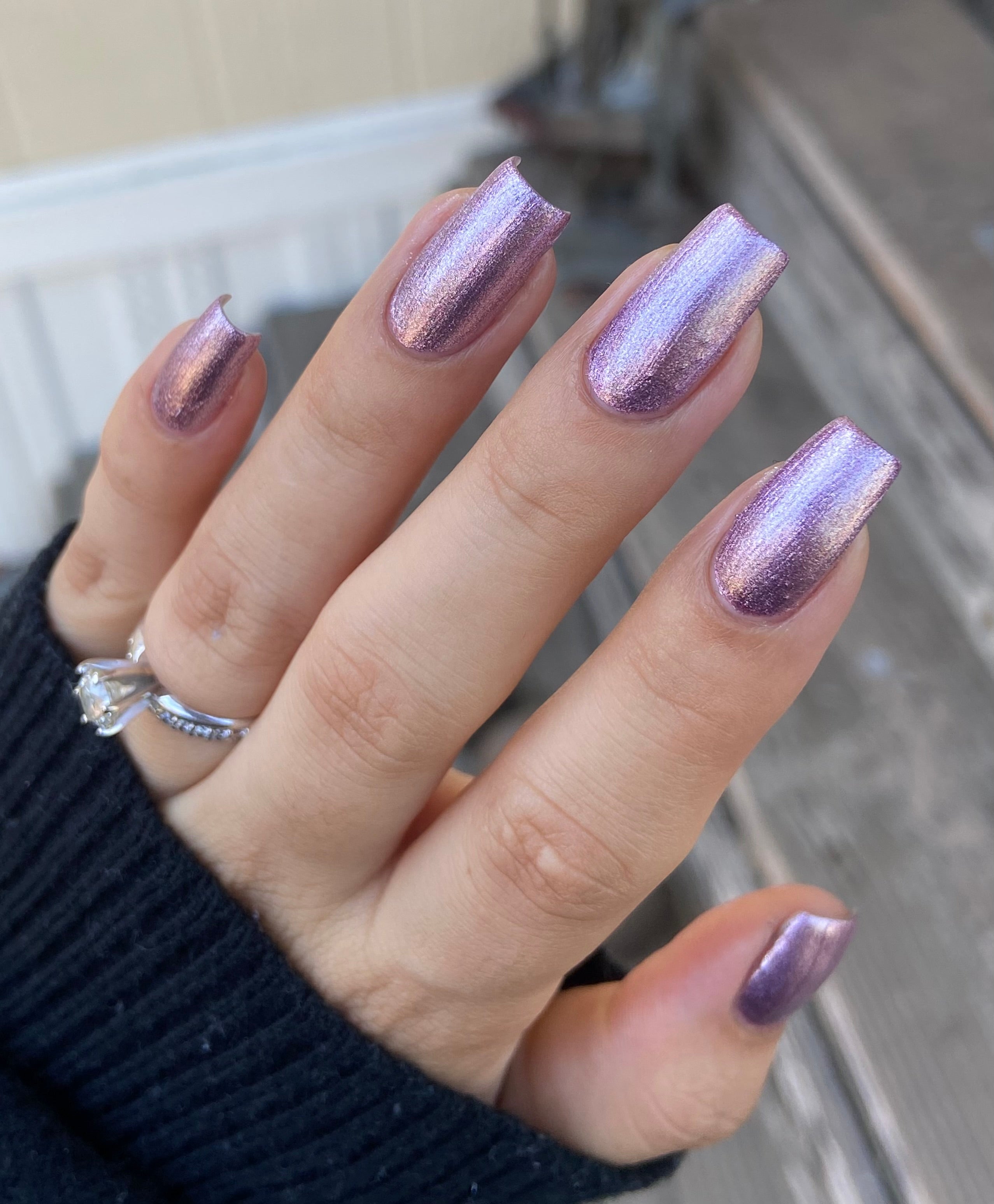 Quartz Crystal (Magnetic)