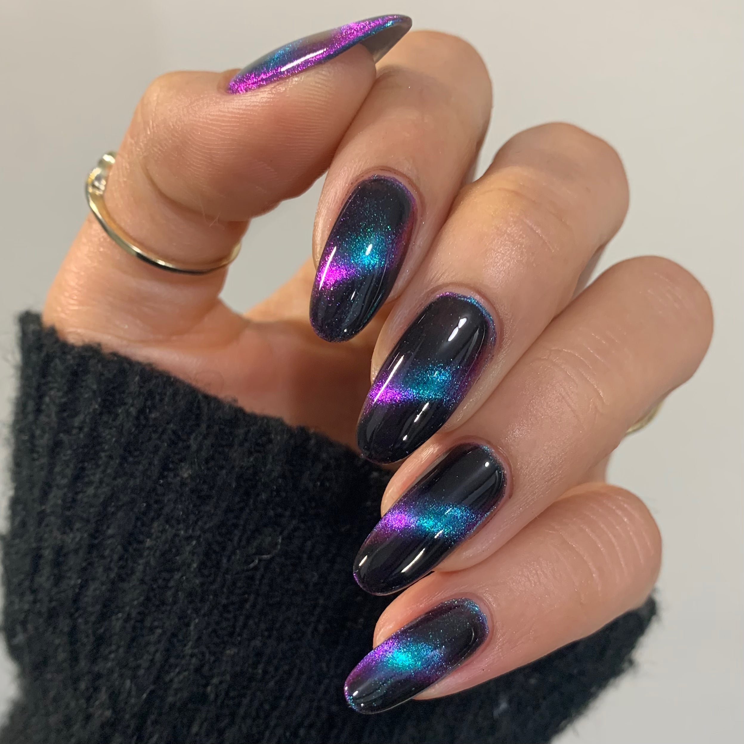 Starrily - Love Spell - Hera Nail Polish