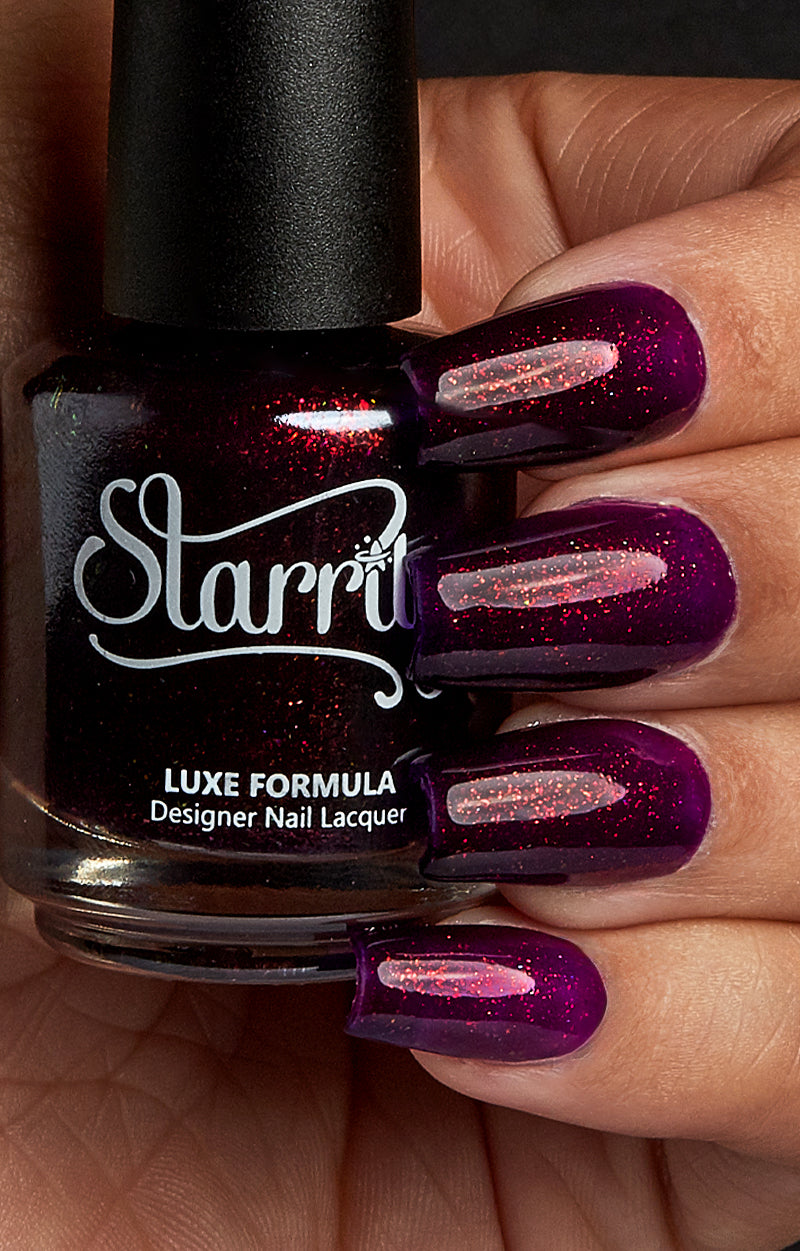 Starrily - Haunted Garden - Corpse Flower Nail Polish
