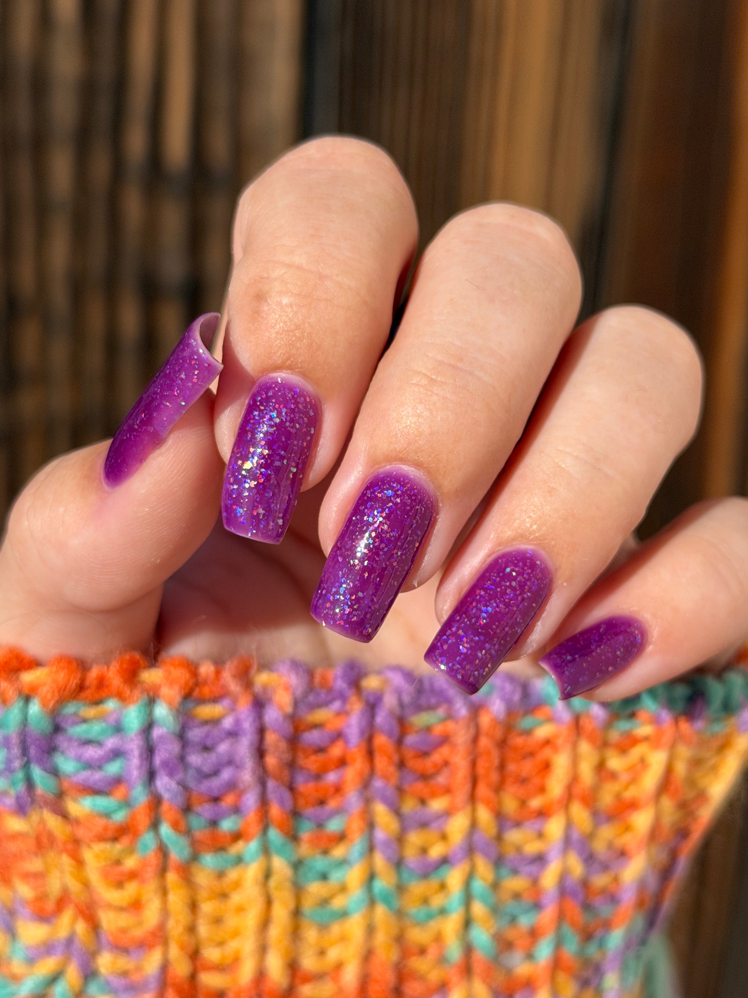 Wispy Wisteria (Glow in the Dark)