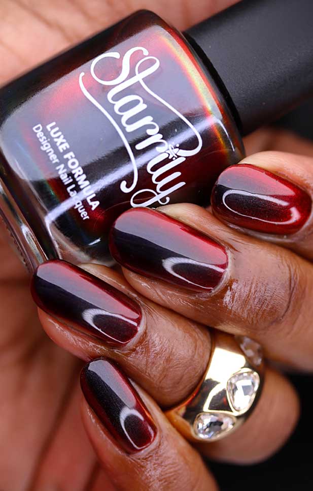 Starrily - Love Spell - Venom Nail Polish